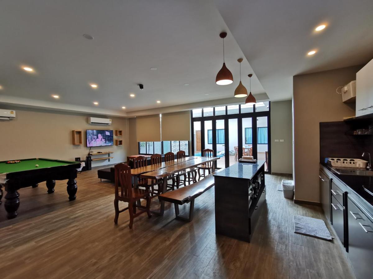Villa Thepprasit Cosy Jomtien Beach Esterno foto