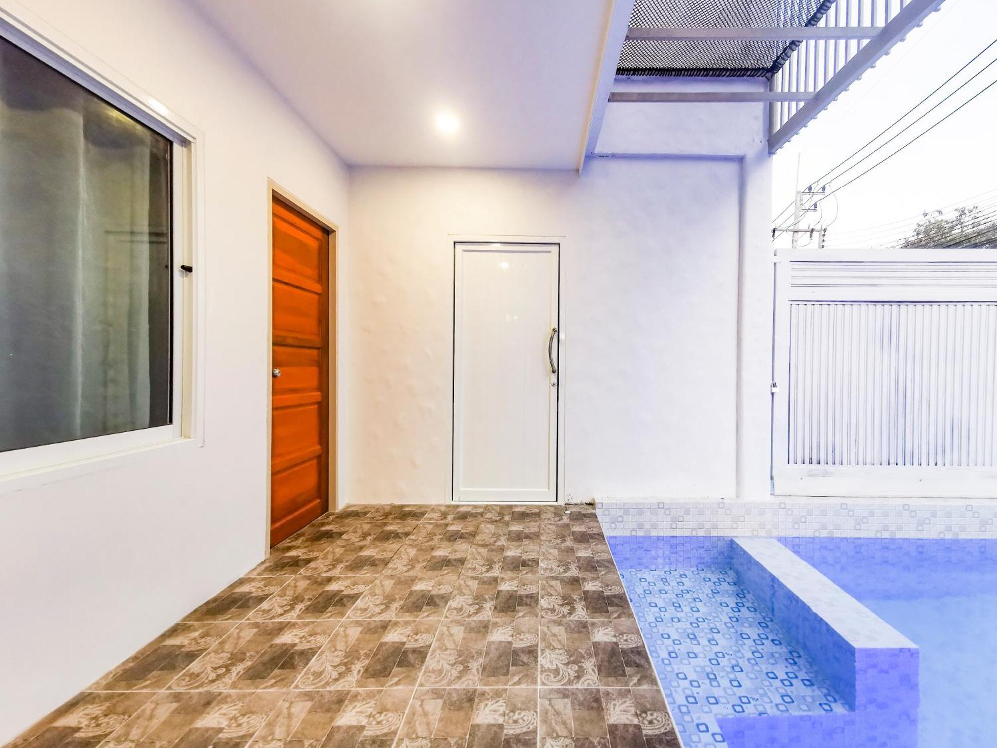 Villa Thepprasit Cosy Jomtien Beach Esterno foto