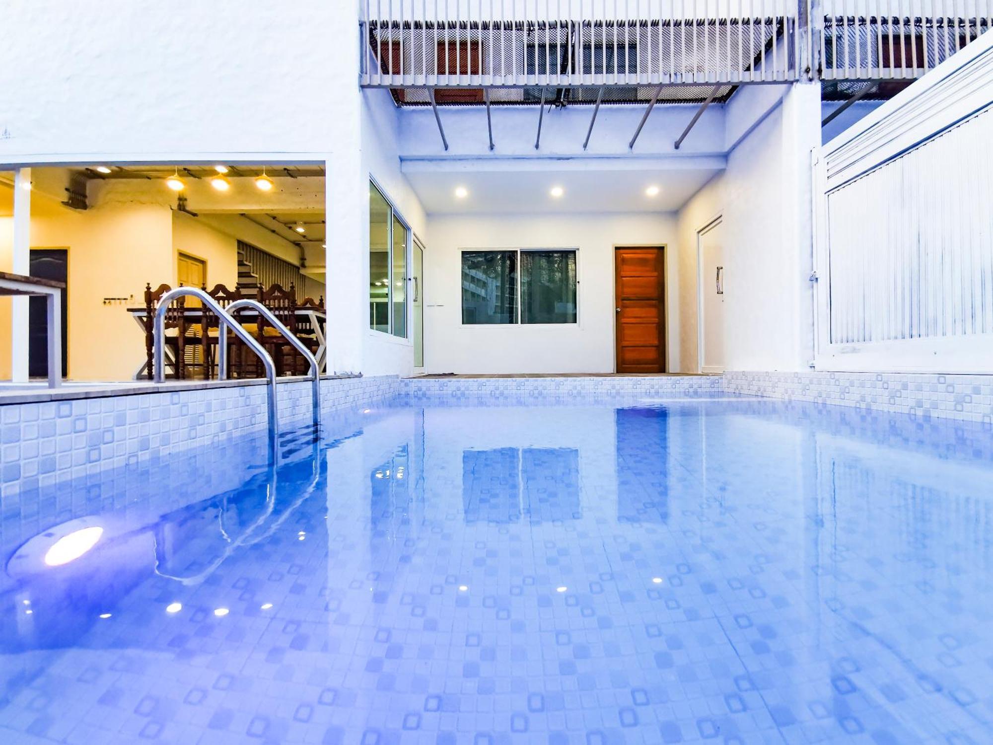 Villa Thepprasit Cosy Jomtien Beach Esterno foto