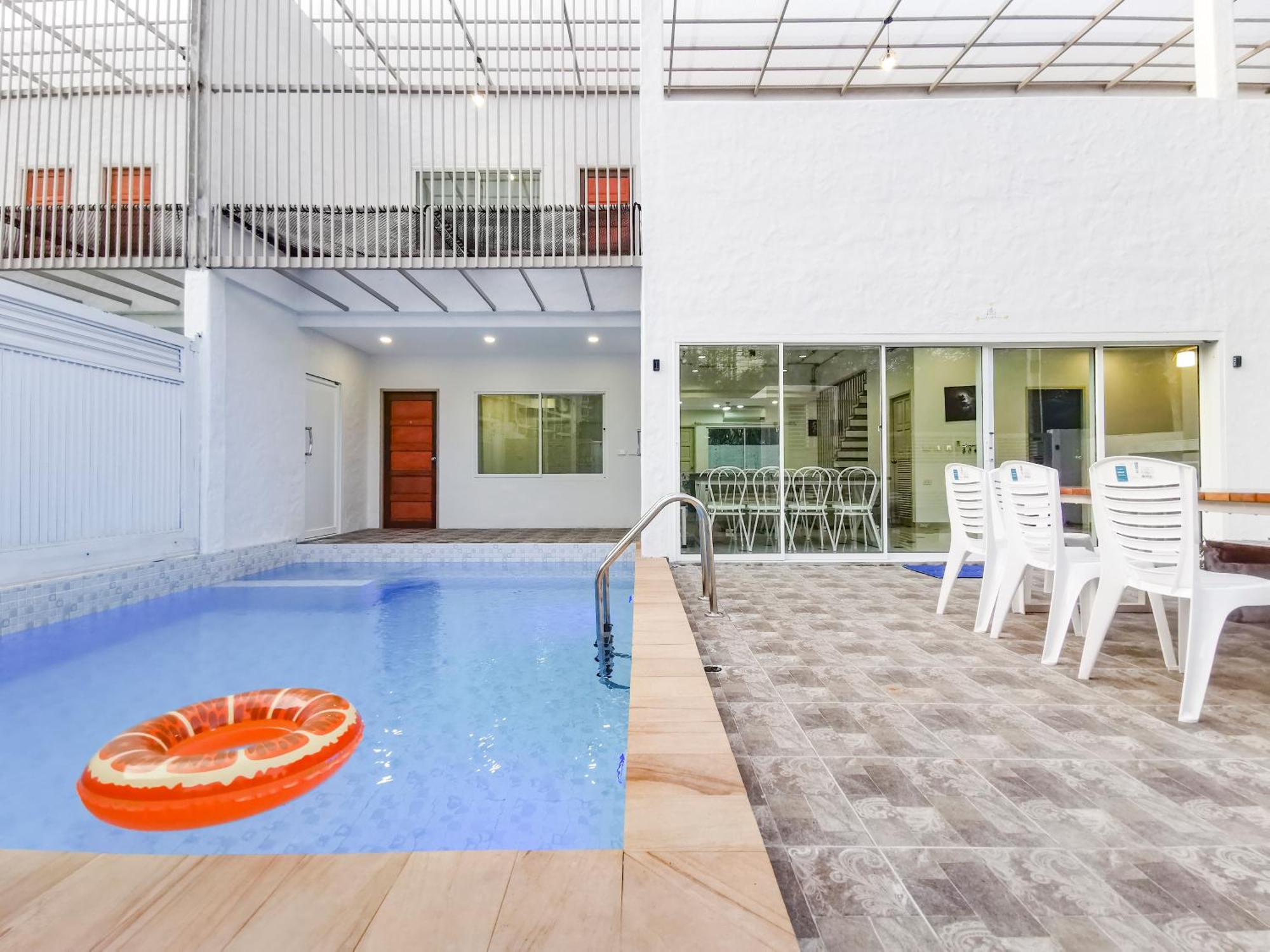 Villa Thepprasit Cosy Jomtien Beach Esterno foto