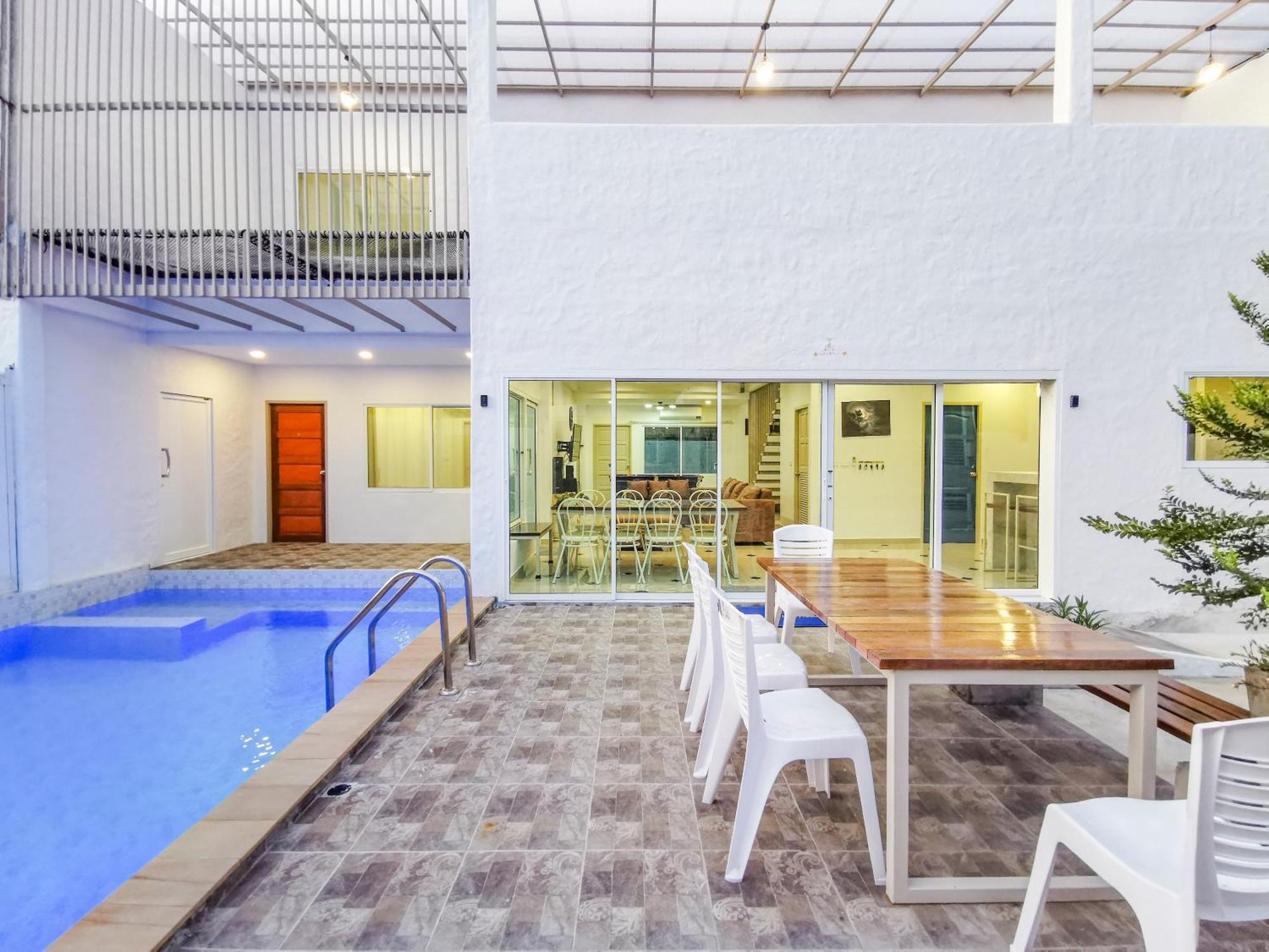 Villa Thepprasit Cosy Jomtien Beach Esterno foto